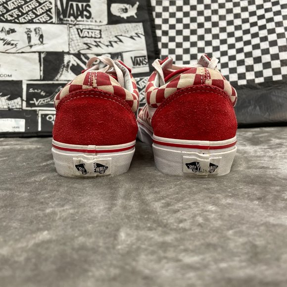 🛹VANS🛹 HP! RED CHECKERBOARD AND SUEDE SNEAKERS - Picture 3 of 7